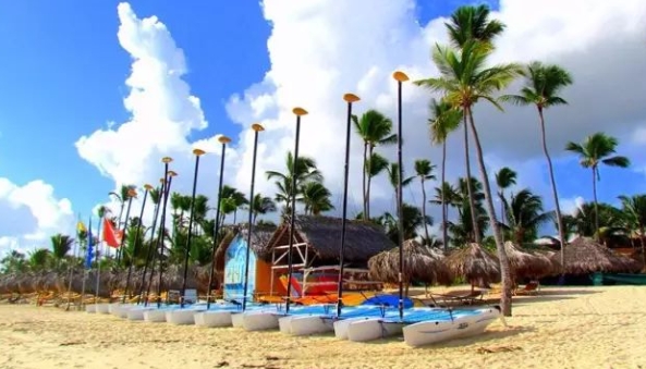 多米尼加 多米尼加